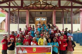 Pemkot Jayapura menyalurkan bahan pokok untuk 30 asrama dan panti asuhan