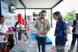 Wamenekraf: Art Party bukti kolaborasi kreatif tanpa batas sektoral