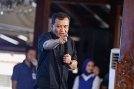 Gubernur Jateng ajak putra daerah pulang kampung untuk membangun daerahnya