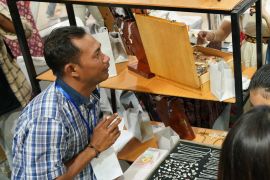 Pertamina berdayakan UMKM kerajinan perak yang tumbuh bersama pemuda desa di Lampung