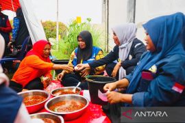 164.000 porsi makanan telah disalurkan untuk korban banjir Sumatera