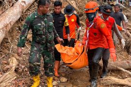 Tim SAR temukan tiga korban banjir di Tapanuli Tengah