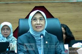 DPR: Alokasikan anggaran tambahan pendidikan ke guru terdampak bencana