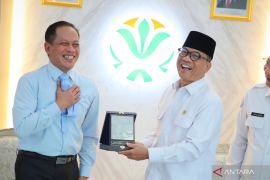 Kemendes menggandeng KLH wujudkan desa bebas sampah