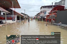 BPBD pastikan tak ada korban banjir Rob di Karimun