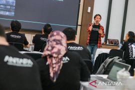 PLN gandeng ANTARA tingkatkan kompetensi fotografi jurnalistik pegawai humas