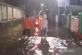 Banjarmasin siaga hadapi cuaca ekstrem dan air pasang rob