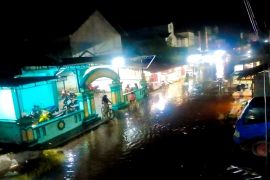 Banjir rob turut rendam ruas jalan Sampit-Kuala Pembuang