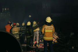 Kebakaran di Bandung hari ini: 12 mobil atasi kebakaran gudang besi tua