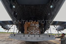 Distribusi bantuan presiden untuk bencana Sumatera Barat Page 3 Small