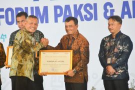 Pemprov Jateng raih dua penghargaan dari KPK di Hakordia