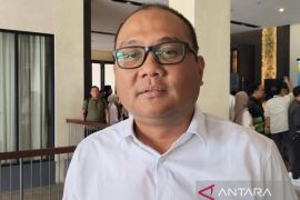 Dishub Jabar meliburkan angkot hingga becak saat periode libur Nataru