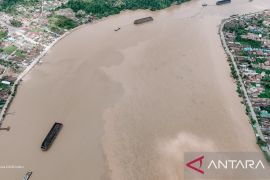 Kaltim percepat perizinan pasir sungai Berau dukung infrastruktur