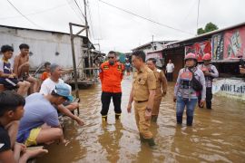 Pontianak tetapkan status siaga I dampak banjir rob