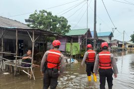 Ditsamapta Polda Kepri kerahkan Tim Pammat untuk monitor banjir rob