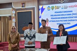 Pemkab Tabalong - DJKN jalin kerjasama optimalisasi piutang daerah.