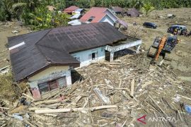Banjir Sumatera disebut pakar tanah dipicu siklon tropis ekstrem