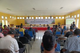 Ratusan petani sawit swadaya hadiri acara hari temu tani di Inhu