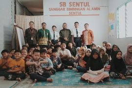 Pemkab Gresik rencanakan pemulangan enam anak PMI dan penuhi hak dasar