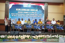 Pemprov Papua Barat Daya hibah Rp10 miliar modal UMKM OAP