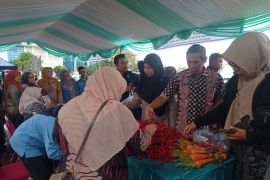 Padang gelar pangan murah untuk jaga stabilitas harga pascabencana