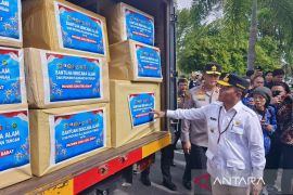 Kalteng gotong royong kirim bantuan Rp9 miliar lebih untuk bencana Sumatera