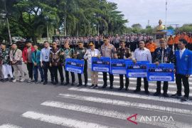 Kalteng kirim bantuan senilai Rp9 miliar untuk bencana Sumatera