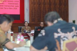 Wali Kota Semarang memprediksikan 2,5 juta orang masuk saat libur Natal dan Tahun Baru