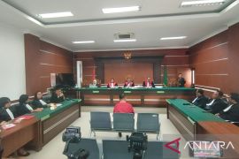 Jefry Korengkeng dan Fereydi Kaligis divonis 1,4 tahun penjara