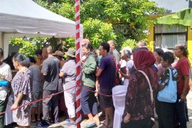 Pemkot Ambon adakan pasar murah bantu masyarakat jelang perayaan Natal