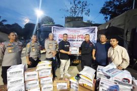 FiberStar respons kemanusiaan Sumatera melalui bantuan logistik dan internet starlink