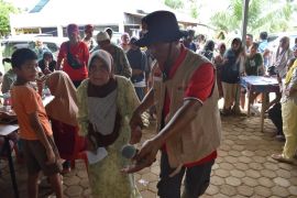 PDI Perjuangan bantu warga korban banjir di Sumatera Barat