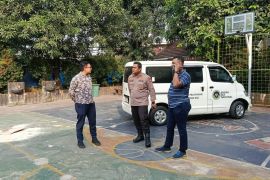 Mobil MBG tabrak siswa dan guru SD, polisi sebut pengemudi adalah sopir pengganti