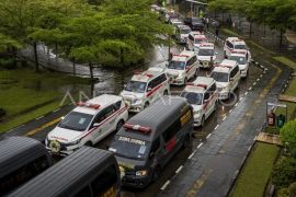 Pemakaman korban bencana alam di Sumbar