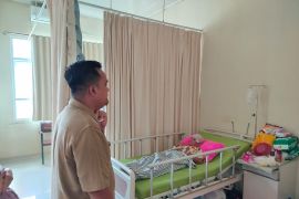 RSUD Lubuk Basung Agam masih merawat empat korban banjir bandang&nbsp;