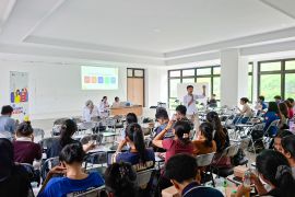 Mafindo mendorong peningkatan kecakapan AI bagi 100 mahasiswa di Kupang