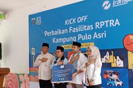 Transjakarta bantu perbaiki fasilitas RPTRA Kampung Pulo Asri