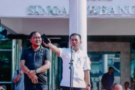 Bupati Karawang tekankan pentingnya keterbukaan informasi publik