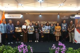 Frans Seda Award apresiasi tokoh inspiratif di bidang pendidikan