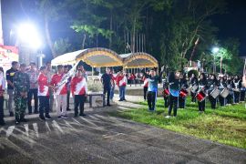 Wabup HSS lepas peserta napak tilas hari jadi ke-75