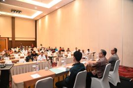 Pemprov Sulteng dorong aktivitas pertambangan tertib perizinan