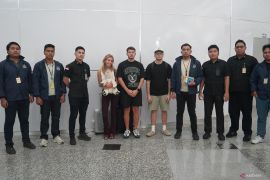 Imigrasi di Bali deportasi bintang porno asal Inggris