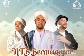 Pemprov menggelar munajat bersama untuk peringati HUT Ke-67 NTB
