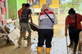 Pertamina bersihkan Puskesmas Rantau, pulihkan layanan kesehatan masyarakat Aceh Tamiang