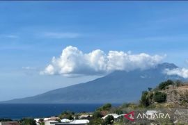 Seorang pendaki hilang di Gunung Sangeang Api