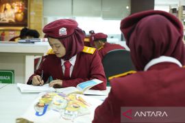Siswa Sekolah Rakyat belajar di Perpusnas rasakan literasi inklusif