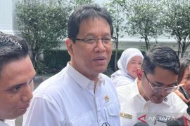 Menkeu sebut belum ada penyesuaian tarif PPN 2026, tunggu kinerja ekonomi