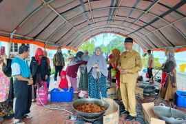Bantu Korban Bencana, TP PKK Sumbar Inisiasi Program "Marandang untuk Sumatera"