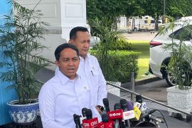 Rugikan lingkungan, Menhut cabut 22 izin usaha pemanfaatan hutan