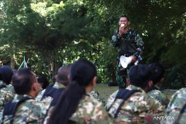 Kemenhan dan TNI perkuat kesiapsiagaan awak media saat liputan daerah konflik